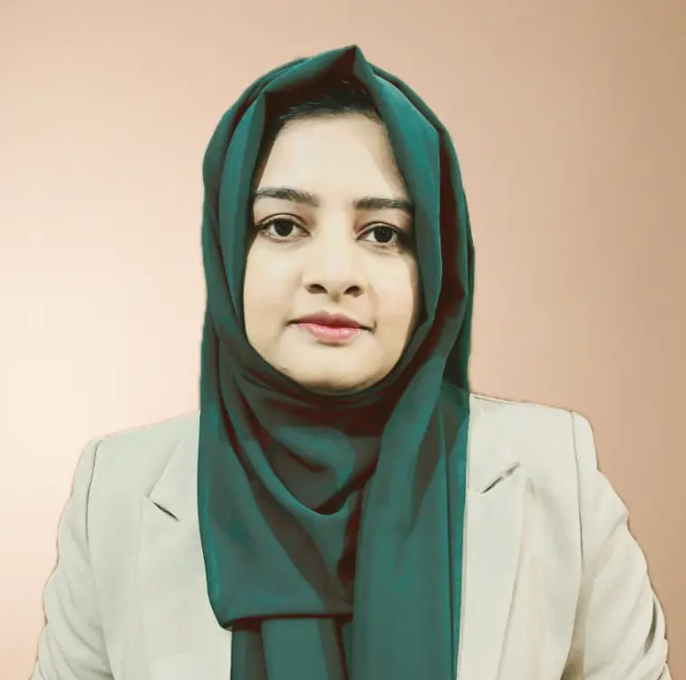 Professionals working together, representing high-performance collaboration to solve customer needs